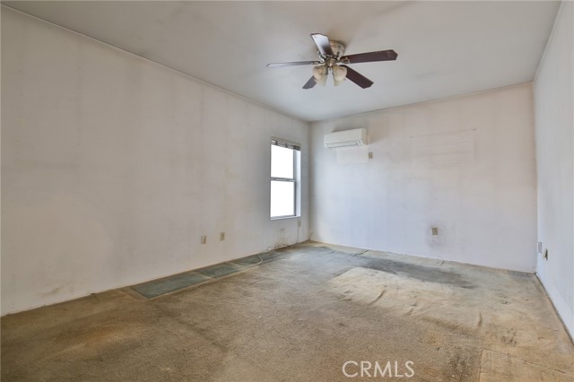 8411 Comolette Street, Downey, CA, 90242 8411 Comolette Street, Downey, CA, 90242