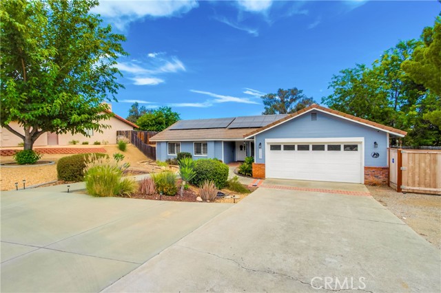 Detail Gallery Image 1 of 28 For 16209 Oakley Rd, Ramona,  CA 92065 - 3 Beds | 2 Baths