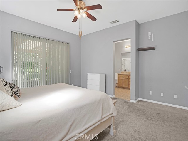 Detail Gallery Image 20 of 44 For 21103 Cross Creek Dr, Saugus,  CA 91350 - 3 Beds | 3 Baths