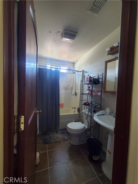 Detail Gallery Image 22 of 25 For 3602 Randolph, Bell,  CA 90201 - – Beds | – Baths