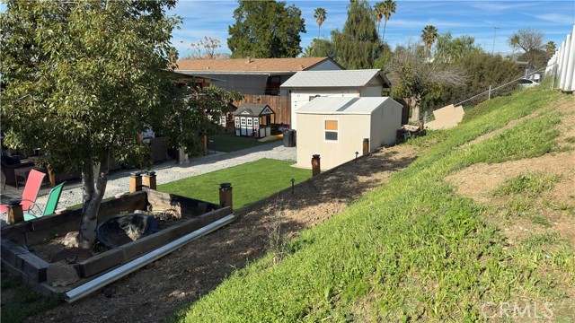 Detail Gallery Image 5 of 40 For 22730 Mirileste, Nuevo,  CA 92567 - 3 Beds | 2 Baths