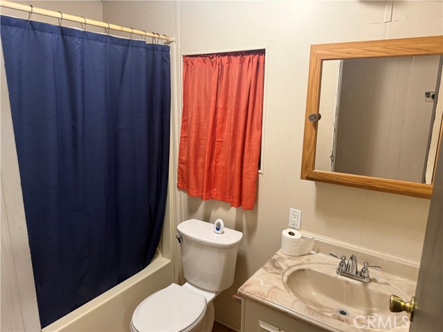 Detail Gallery Image 16 of 21 For 15181 Van Buren, Riverside,  CA 92504 - 3 Beds | 2 Baths