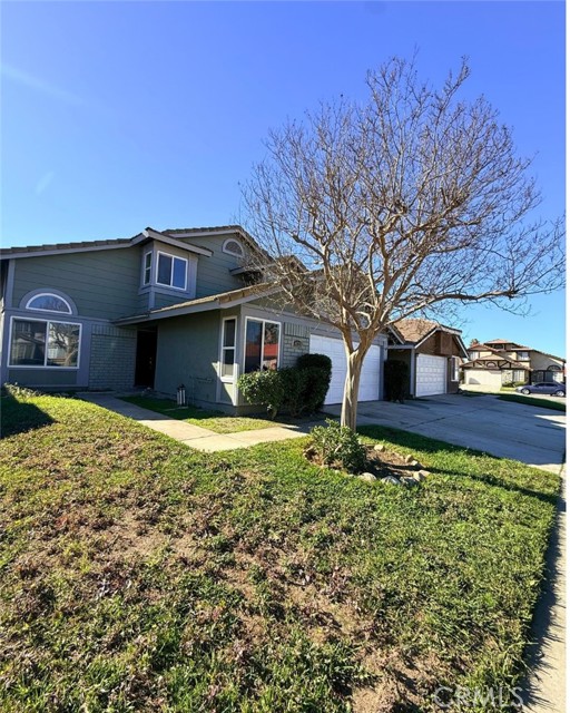 Detail Gallery Image 3 of 24 For 14725 Westward, Fontana,  CA 92337 - 3 Beds | 2/1 Baths