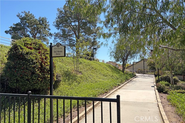 Detail Gallery Image 34 of 40 For 23405 Gaucho Ct, Valencia,  CA 91355 - 2 Beds | 2 Baths