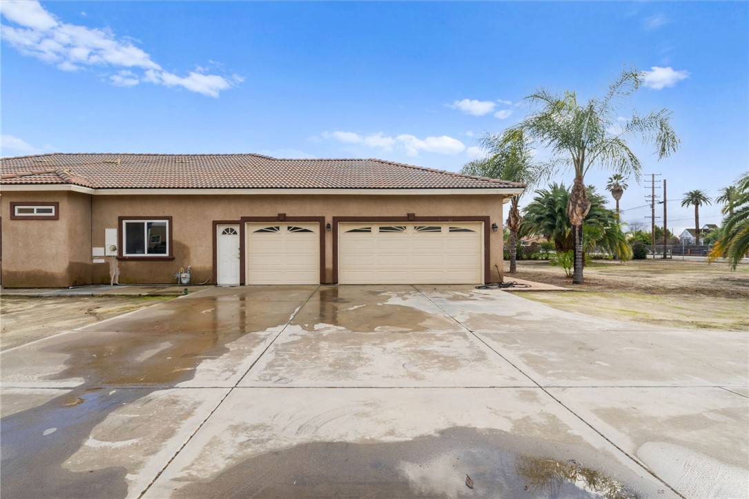 Detail Gallery Image 5 of 48 For 1170 N Palm Ave, Hemet,  CA 92543 - 4 Beds | 3/1 Baths