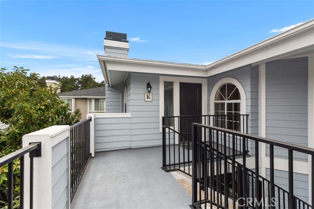 Front Image Thumbnail for CROC26070124