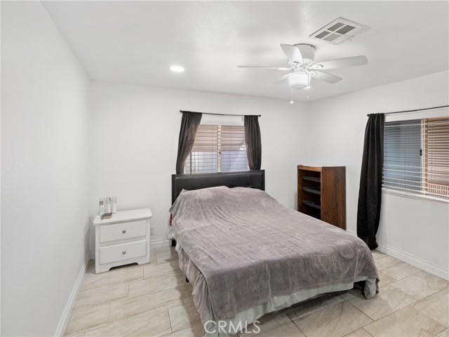 Detail Gallery Image 14 of 22 For 20683 Waalew Rd #B23,  Apple Valley,  CA 92307 - 2 Beds | 2 Baths