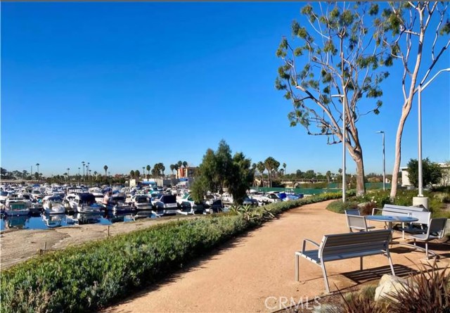 6257 E Golden Sands Drive, Long Beach CA: https://media.crmls.org/medias/b1f4c5b5-0950-42c6-a5a2-5cd20beb89fc.jpg