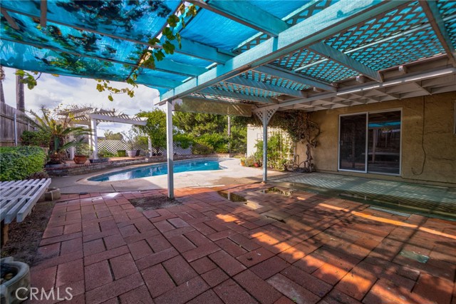 Detail Gallery Image 10 of 33 For 586 Tam O Shanter, San Marcos,  CA 92069 - 5 Beds | 3 Baths