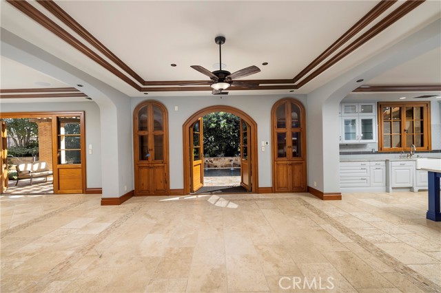 Detail Gallery Image 9 of 55 For 97 Canyon, Irvine,  CA 92603 - 6 Beds | 6/2 Baths