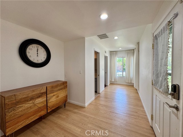 3030 San Juan Drive, Fullerton CA: https://media.crmls.org/medias/b1f8ce83-15cd-4570-9b21-db597ddca4e7.jpg