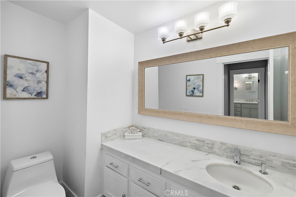 MLS #OC25155566 img 25