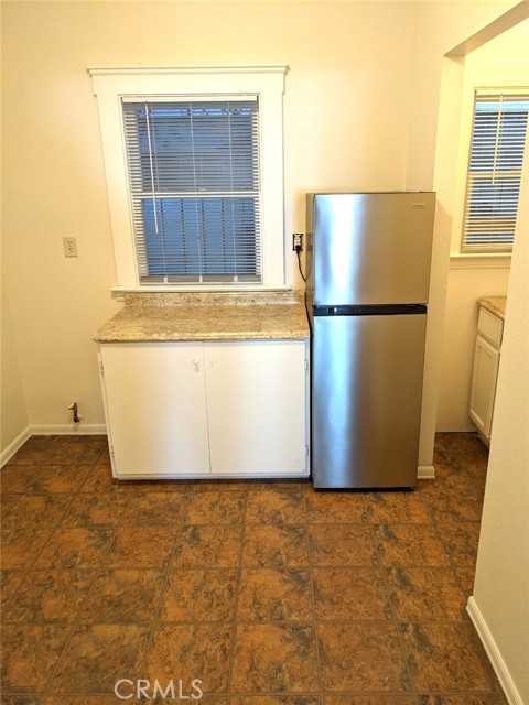 Detail Gallery Image 7 of 9 For 234 W 4th St #B,  Long Beach,  CA 90802 - 1 Beds | 1 Baths