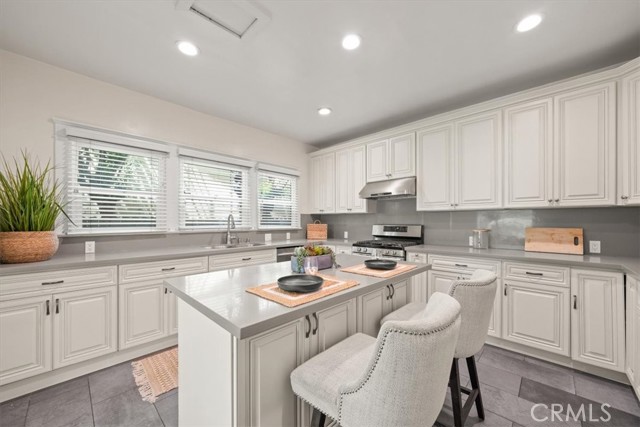268 S Norton Avenue, Los Angeles CA: https://media.crmls.org/medias/b1fc53b3-ed97-4010-9727-9f2914b19cc4.jpg