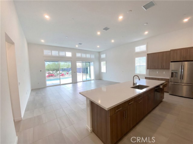 Detail Gallery Image 6 of 20 For 103 Mustang Ln, Palm Springs,  CA 92262 - 3 Beds | 3/1 Baths