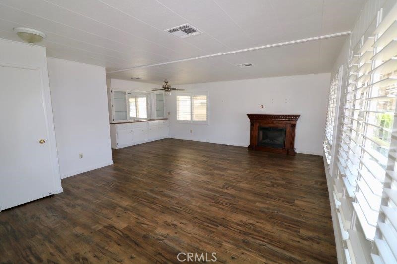 MLS #OC25237648 image #12