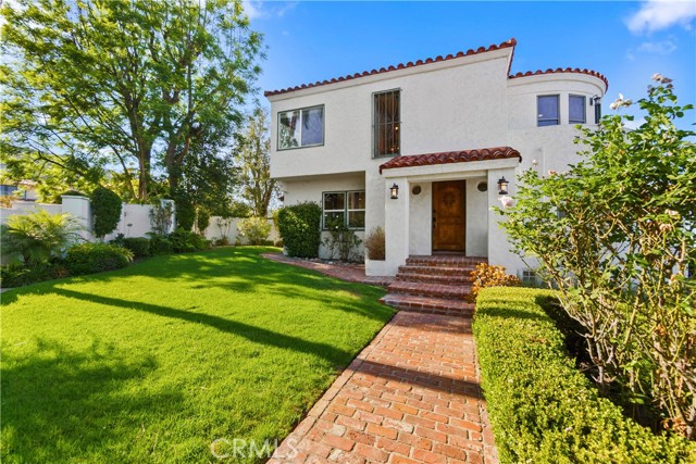6401 Corsini Pl - Rancho Palos Verdes home bringing vibrant Old World Charm in the Red Tile section of Miraleste.