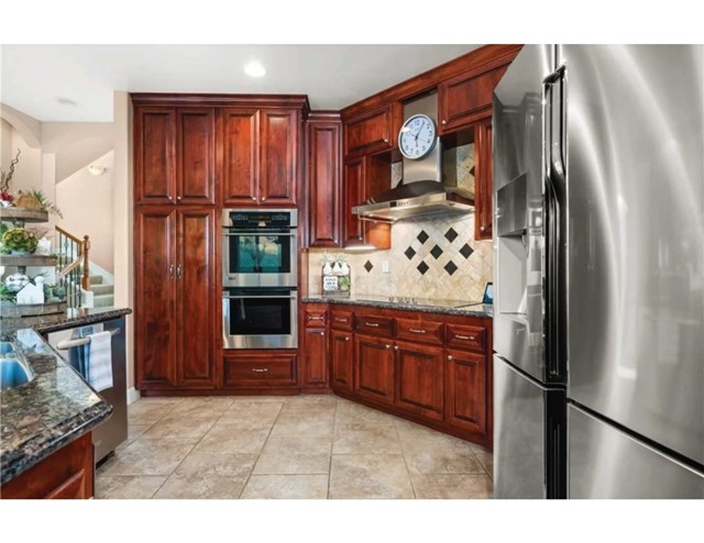 30610 Early Round Drive, Canyon Lake CA: https://media.crmls.org/medias/b1fe1971-3adb-4a27-9bb3-f6d8994531b7.jpg