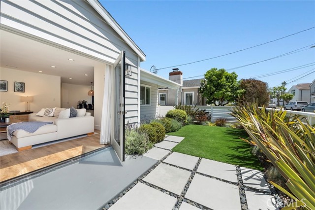 1430 Bonnie Brae, Hermosa Beach, California 90254, 0 ,Residential Income,For Sale,Bonnie Brae,0,SB26171335