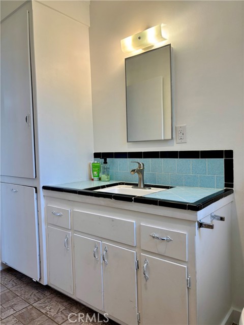 4162 Mcarthur Road, Riverside CA: https://media.crmls.org/medias/b2000628-1c8d-4daa-a595-1733b75d4234.jpg