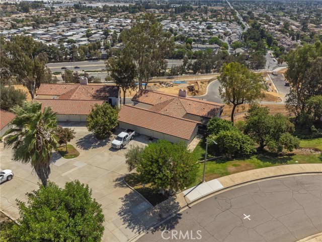 8525 Calle Carabe, Rancho Cucamonga CA: https://media.crmls.org/medias/b200aaa8-aff6-469c-b993-7f8b17fb34a0.jpg