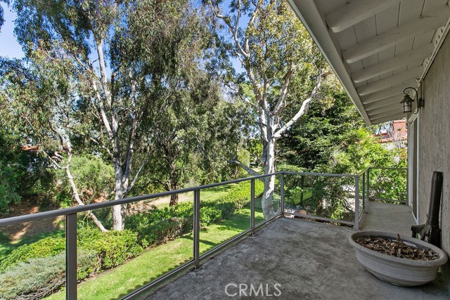 Detail Gallery Image 25 of 50 For 338 Vista Madera, Newport Beach,  CA 92660 - 2 Beds | 3 Baths