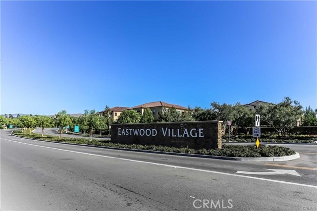 Detail Gallery Image 3 of 51 For 108 Hargrove, Irvine,  CA 92620 - 4 Beds | 2/1 Baths