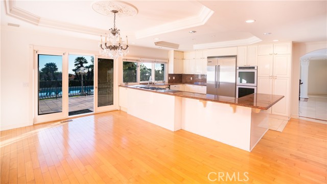 Detail Gallery Image 58 of 75 For 984 La Cresta Pl, Palos Verdes Estates,  CA 90274 - 6 Beds | 4 Baths