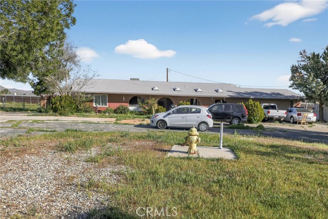 Detail Gallery Image 6 of 9 For 15190 Cheyenne, Apple Valley,  CA 92307 - 3 Beds | 2 Baths