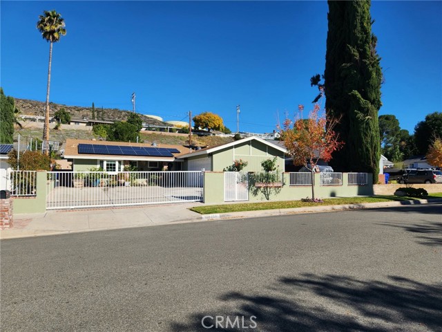 Detail Gallery Image 67 of 71 For 19755 Steinway St, Canyon Country,  CA 91351 - 3 Beds | 2 Baths