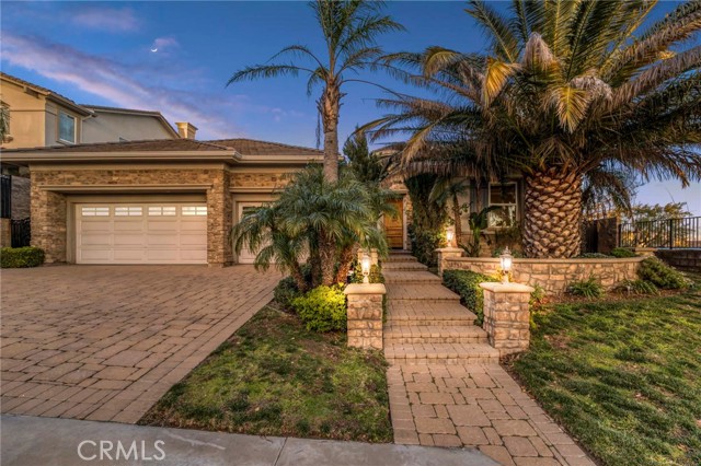 12800 Via Donatello, Porter Ranch CA: https://media.crmls.org/medias/b2032dde-d227-4fb1-b82c-fa800387f2c8.jpg