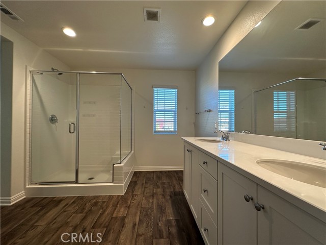 Detail Gallery Image 7 of 15 For 7245 Crescendo Ln, Fontana,  CA 92336 - 4 Beds | 2/1 Baths