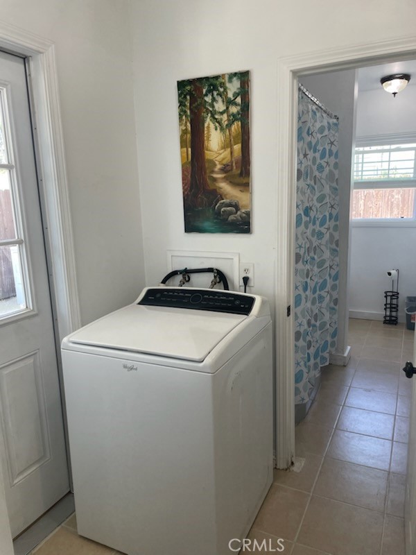 Detail Gallery Image 12 of 24 For 431 Douglas, Bakersfield,  CA 93308 - 2 Beds | 1 Baths