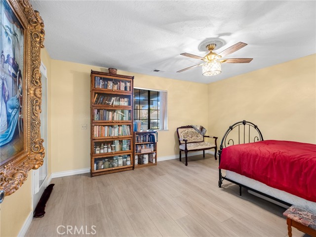 Detail Gallery Image 27 of 53 For 19103 Frances, Apple Valley,  CA 92308 - 2 Beds | 2 Baths