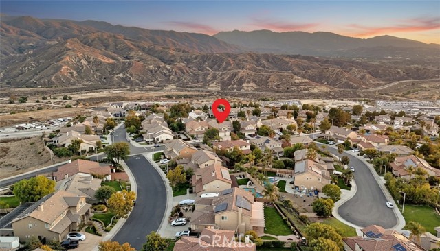 Detail Gallery Image 45 of 46 For 14218 Yellowstone Ln, Canyon Country,  CA 91387 - 6 Beds | 4 Baths