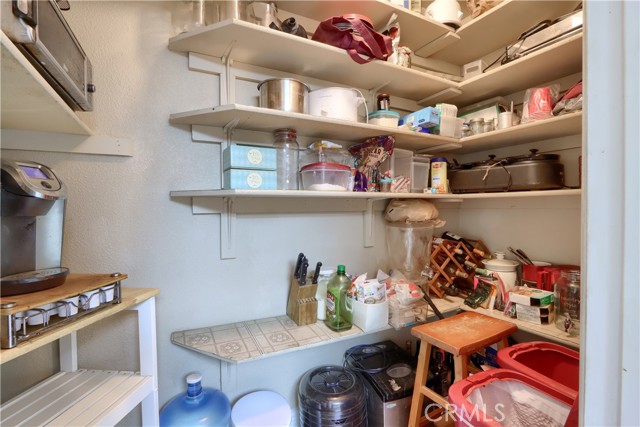 Detail Gallery Image 11 of 75 For 4421 Scrubby Oak, Mariposa,  CA 95338 - 6 Beds | 4/2 Baths