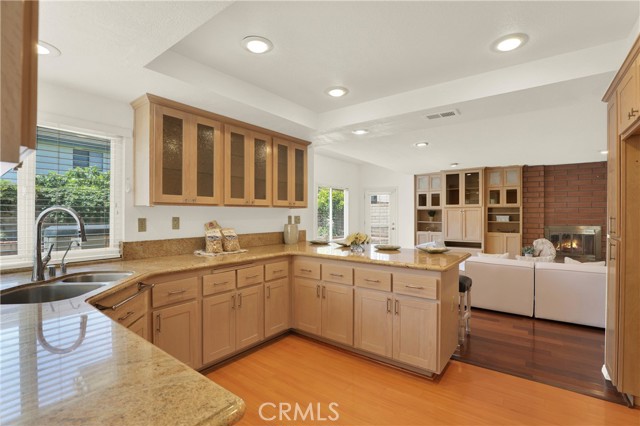 Image 11 of 46 For 8452 Deepview Drive