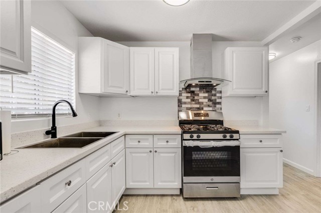 418 W Los Angeles Avenue, Montebello CA: https://media.crmls.org/medias/b204e24f-5c4b-49aa-96b8-ceb20d688698.jpg