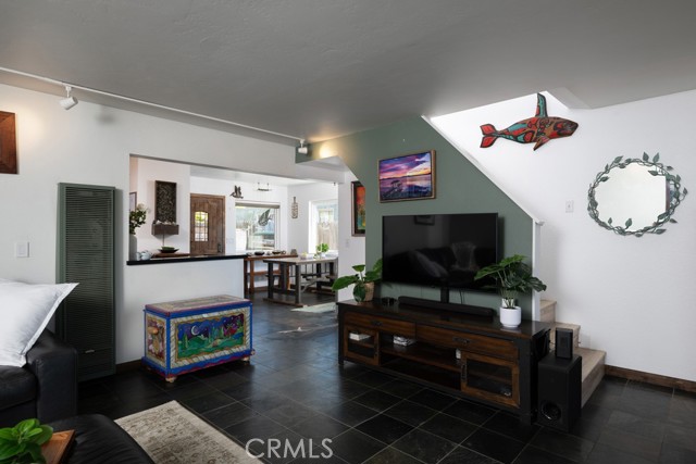 Detail Gallery Image 6 of 21 For 34601 Calle Portola, Dana Point,  CA 92624 - 3 Beds | 2 Baths