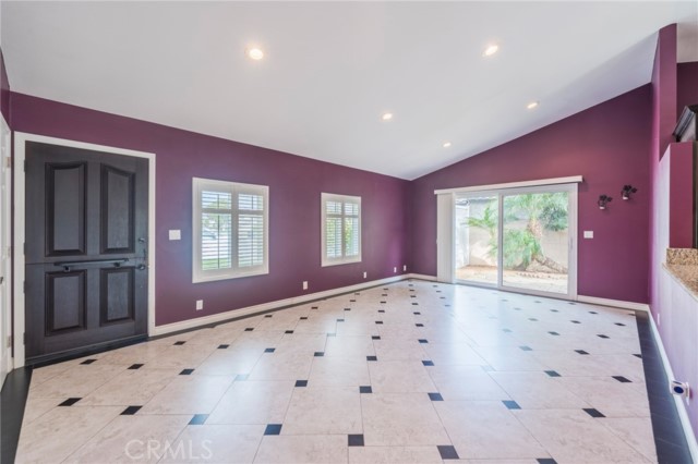 Detail Gallery Image 6 of 33 For 10092 Dana Dr, Huntington Beach,  CA 92646 - 3 Beds | 2 Baths