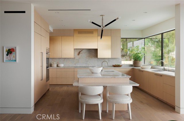 1105 Skyline Drive, Laguna Beach CA: https://media.crmls.org/medias/b207f619-da65-4381-aa36-3015b1754f22.jpg