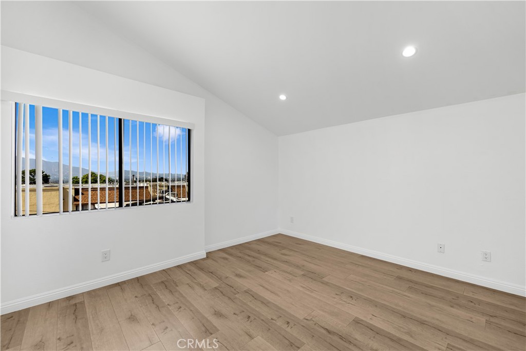 MLS #BB25183666 img 17