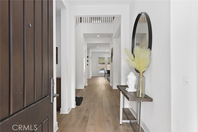 20535 W Bluebird Court, Porter Ranch CA: https://media.crmls.org/medias/b20a9786-95eb-4949-93e8-2885b7710059.jpg