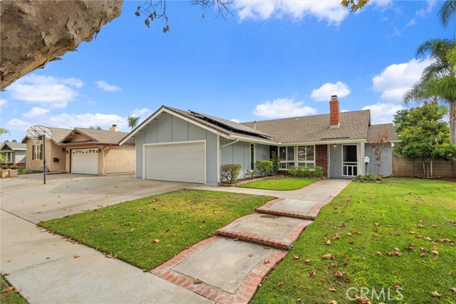 Detail Gallery Image 3 of 25 For 5402 Redwood St, Yorba Linda,  CA 92886 - 4 Beds | 2 Baths