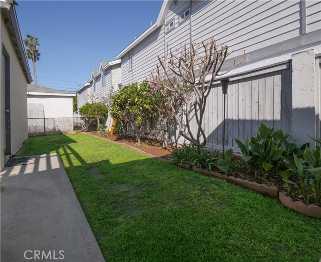 1905 Nelson Avenue, Redondo Beach, California 90278, 3 Bedrooms Bedrooms, ,1 BathroomBathrooms,Residential,Sold,Nelson,SB23053560