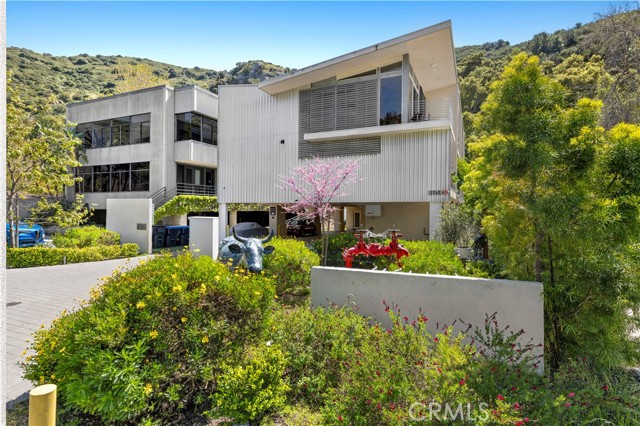 Detail Gallery Image 17 of 17 For 2745 Laguna Canyon Road #C,  Laguna Beach,  CA 92651 - 2 Beds | 2 Baths