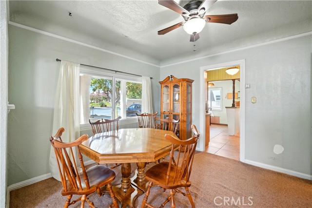 1909 Marlborough Avenue, Riverside CA: https://media.crmls.org/medias/b20d0c57-3750-4c75-a040-6975a8748342.jpg