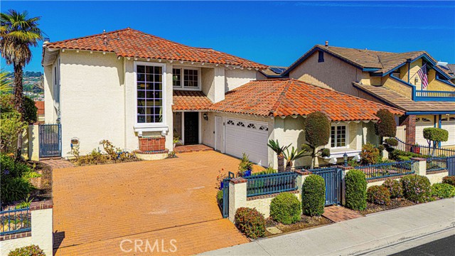 Detail Gallery Image 4 of 43 For 28231 Tinajo, Mission Viejo,  CA 92692 - 4 Beds | 2/1 Baths