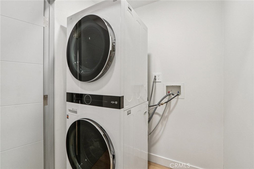 MLS #OC25259730 image #9