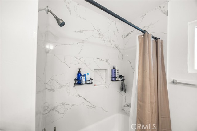 Detail Gallery Image 15 of 34 For 17875 Merrill, Fontana,  CA 92335 - 3 Beds | 1/1 Baths